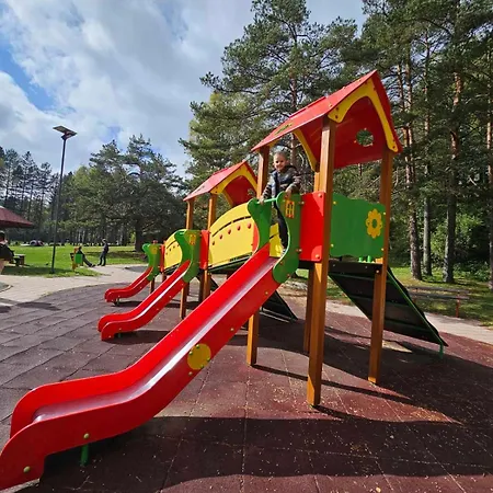 Borovi 3 - Zagrljaj Prirode Divcibare